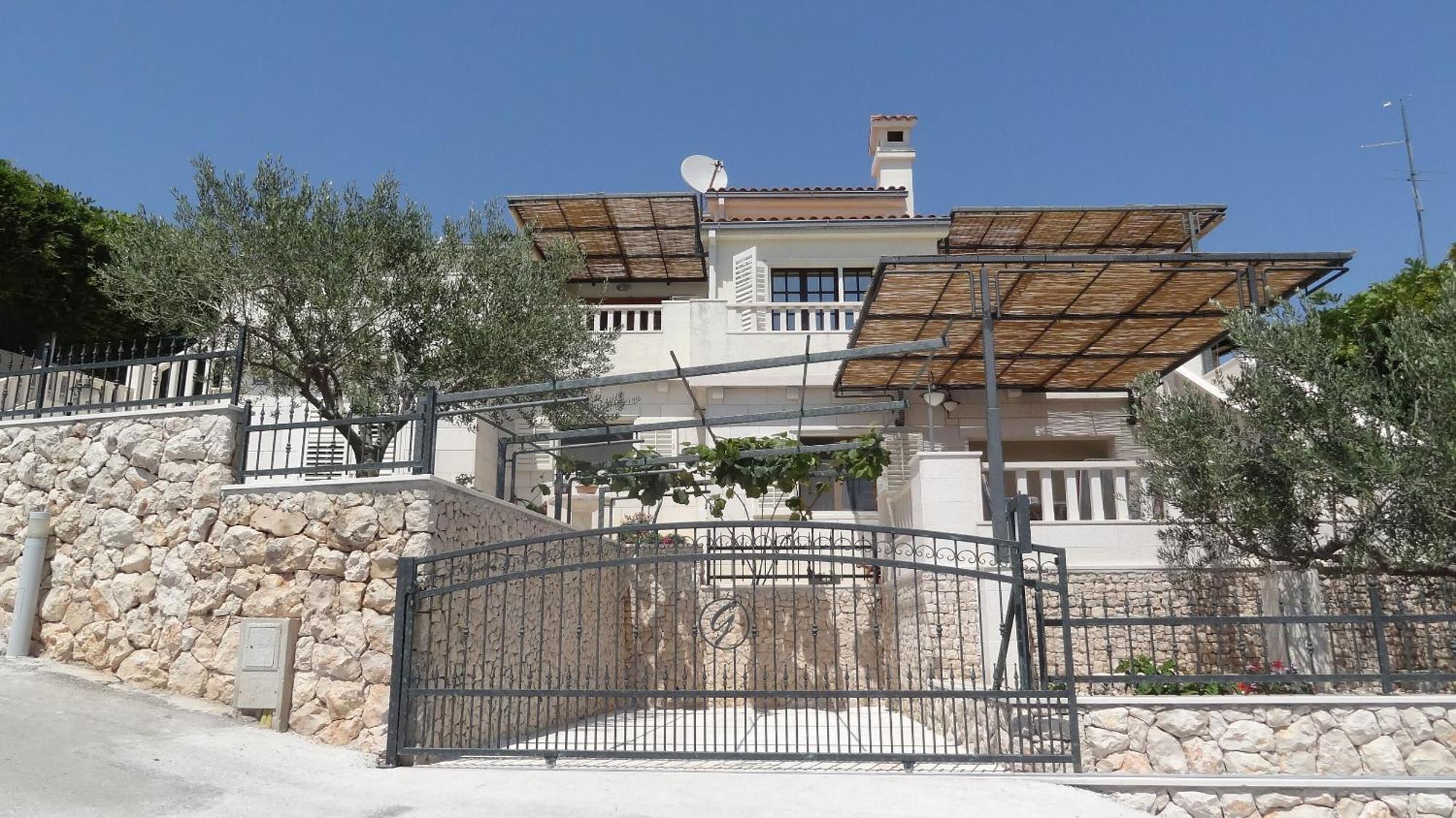 Apartments Branka - 30 M From Beach Sevid Exterior photo